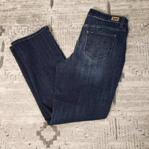 Lee  Relaxed Fit Straight leg Mid rise Jeans size 12